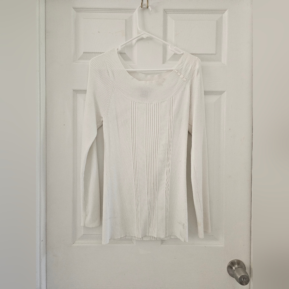 Women's clothing